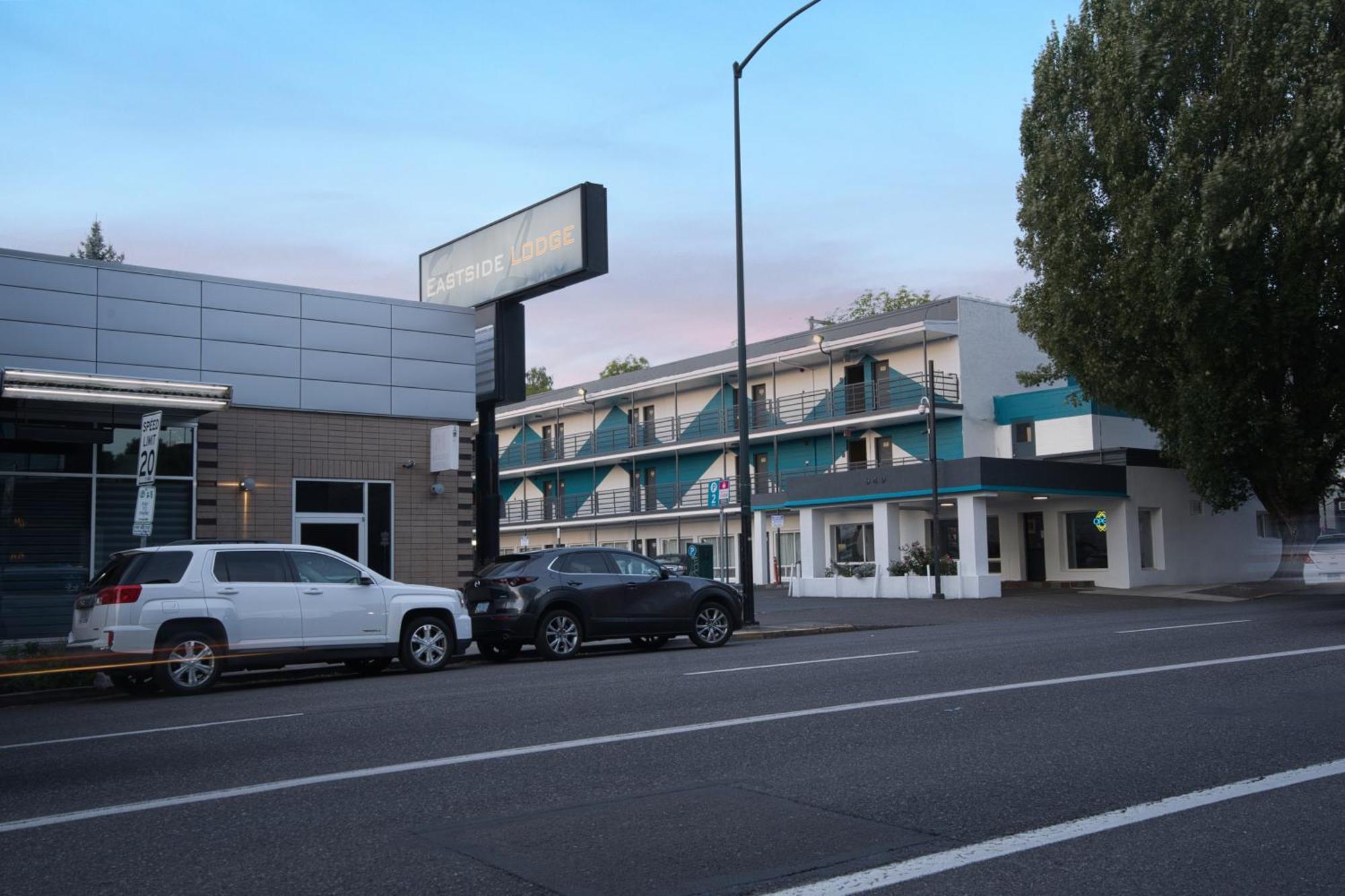 Eastside Lodge Portland Exterior photo